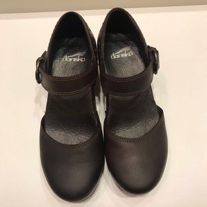 Dansko sally Marie Jane clogs size 37 .